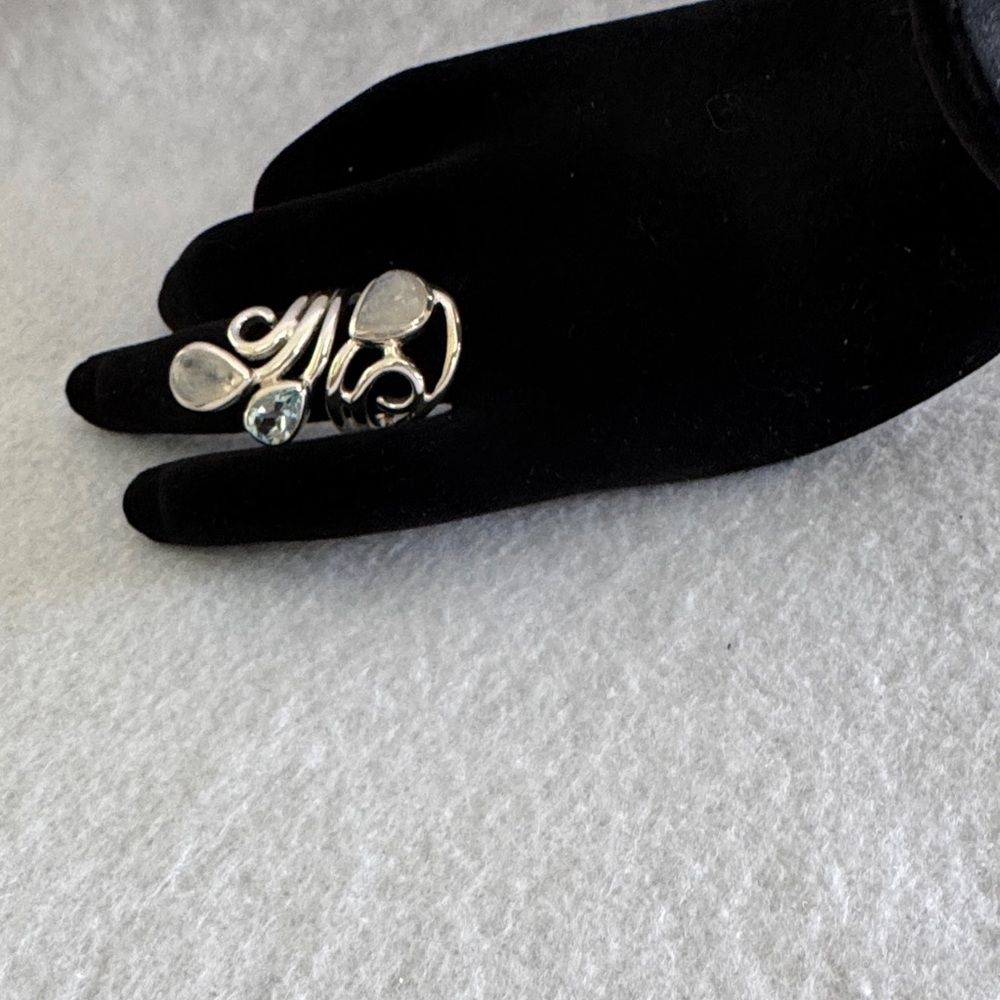 Elegant Moonshine and Aquamarine Swirl Ring